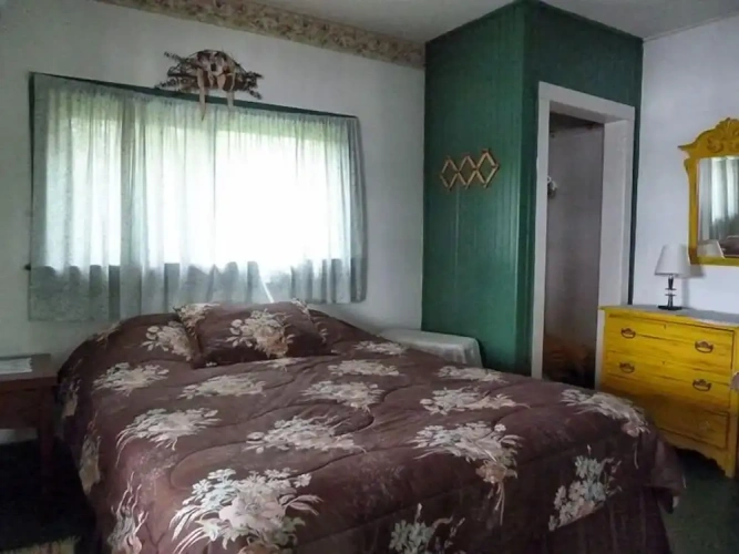 2 Bedrooms Twin Cottage with water view
