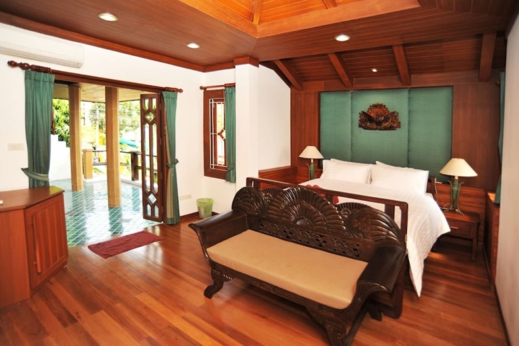 5 Bedroom Sea View Villa Big Buddha