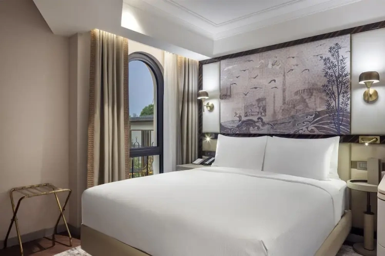 Deluxe Double room with balcony