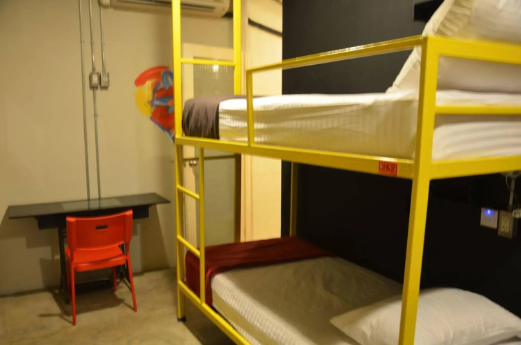 Silom Art Hostel
