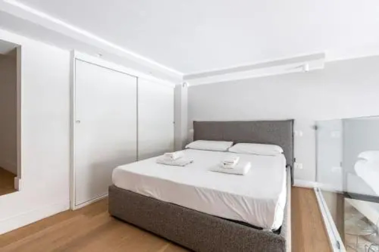 Modern Apt 300Mt From Milano Central Station!