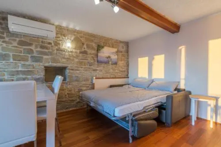 Riba Apartment