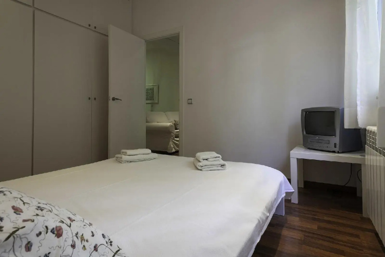 Barcelona Comtal Apartments