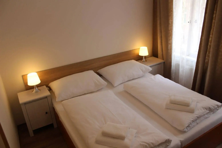 Gallery Hotel SIS