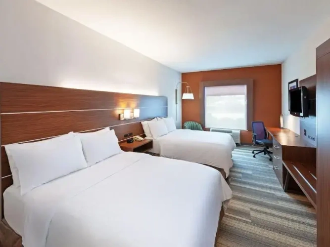 Quadruple Suite