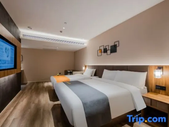 Standard Family room