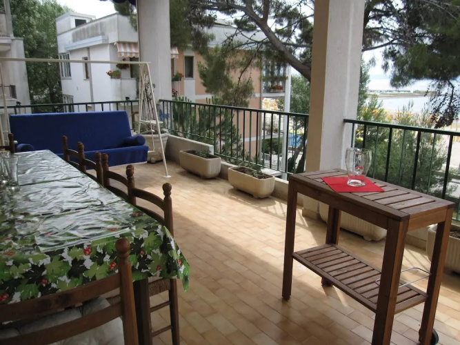 Seaview Flat With Unforgettable Terrace