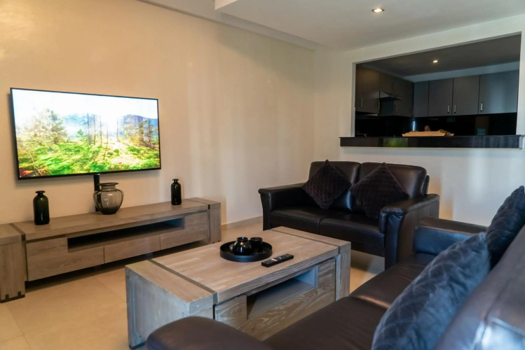 Intimate Apartment with a beautiful view