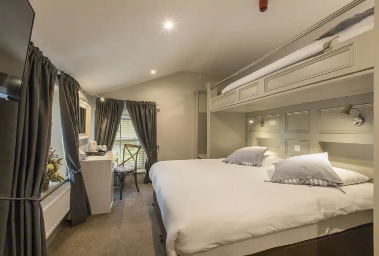 1 Bedroom Standard Triple room