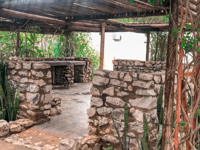 Nkisi Guesthouse