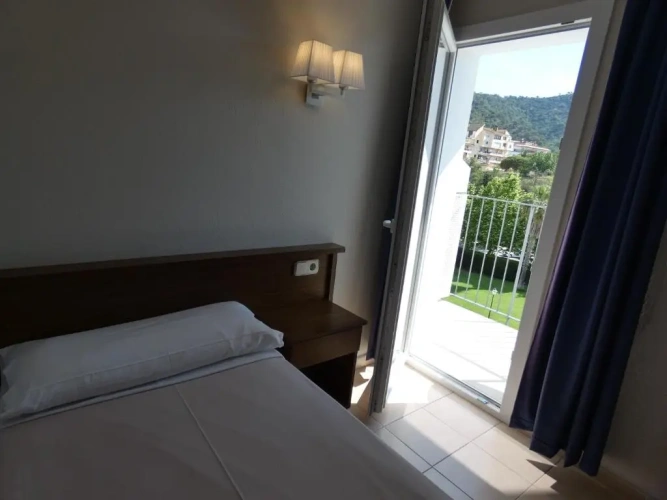 Standard Single room with balcony
