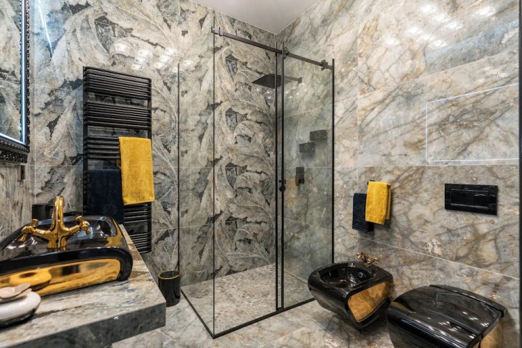 Luxury Suites