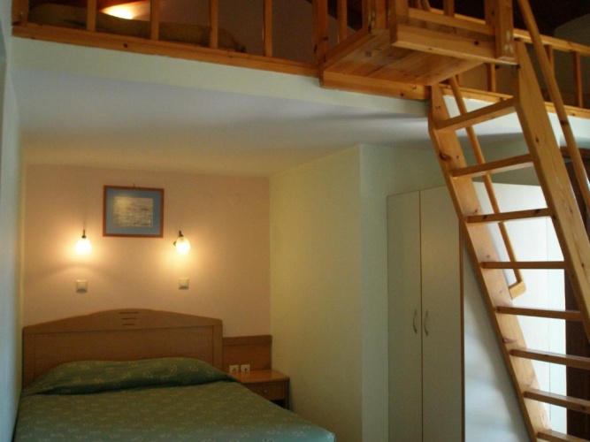 Split Level Studio
