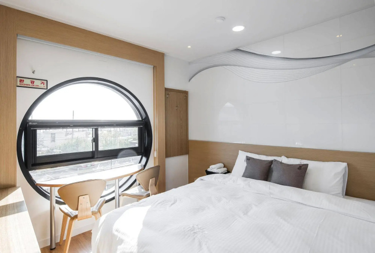 Ray Tourist Hotel