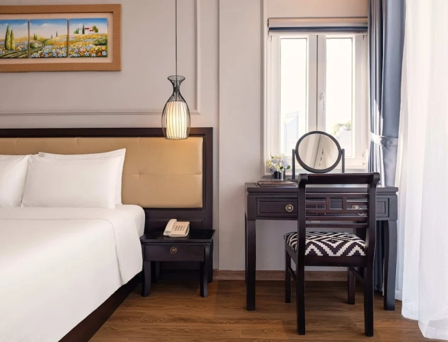Deluxe room with city view