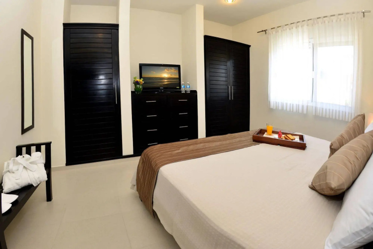 Palms Tulum Luxury Condo Hotel