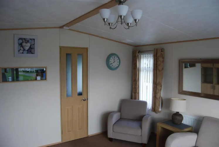 33 Solent Village