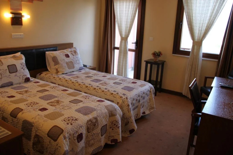 Royal Sapanca Hotel