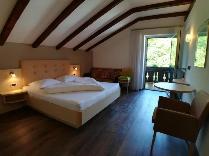 Standard Double room with balcony