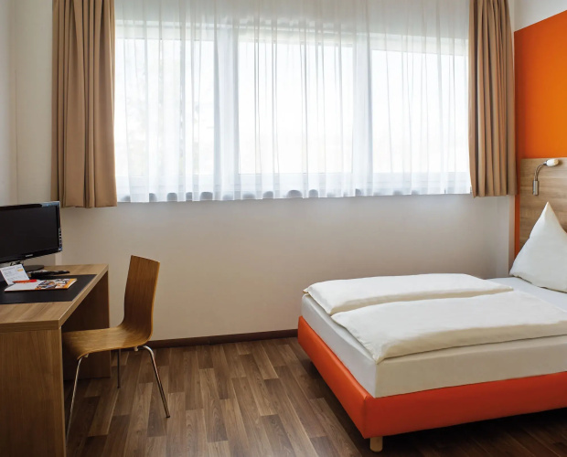 Orange Hotel und Apartments