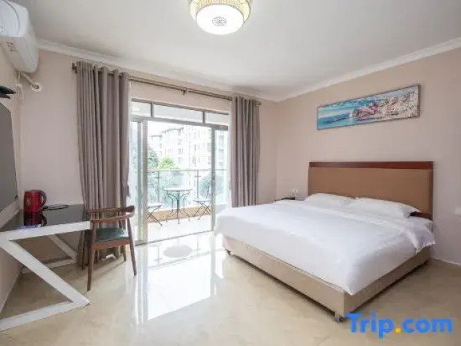 Standard Double room with balcony and with garden view