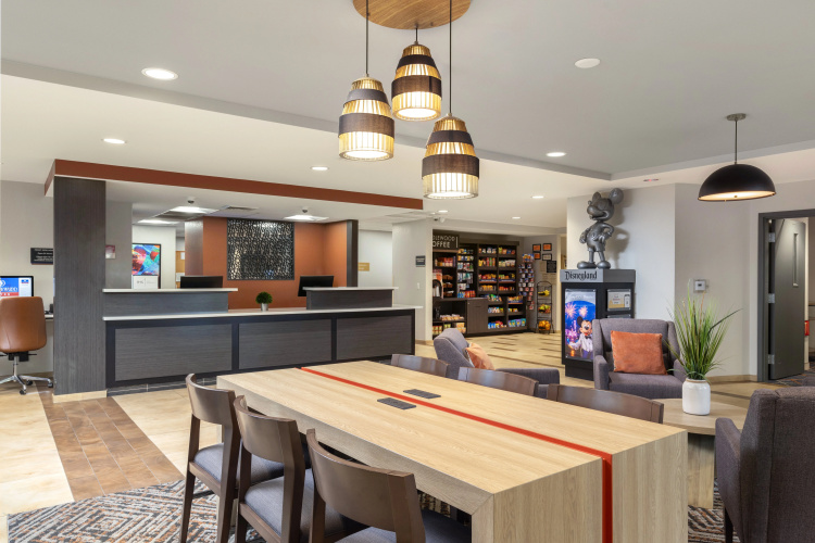 Candlewood Suites Anaheim - Resort Area photo 25