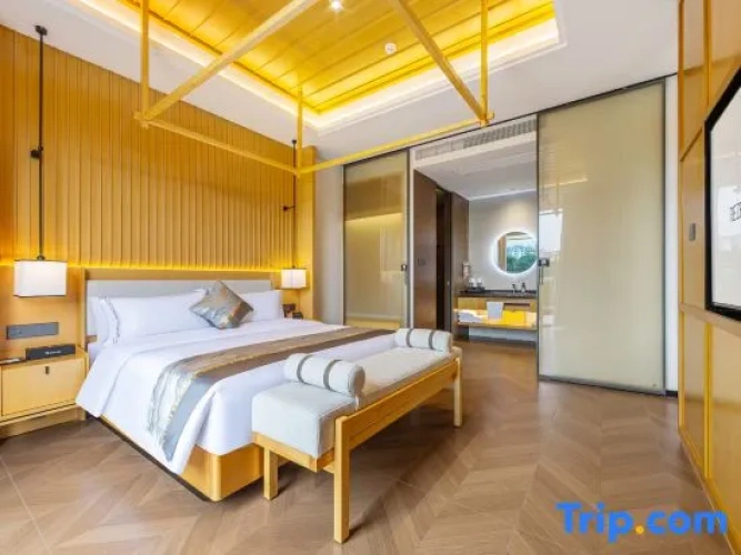 Double Duplex Suite with lake view