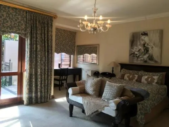 Ado Guesthouse