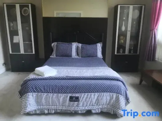 Vancouver airport hostel
