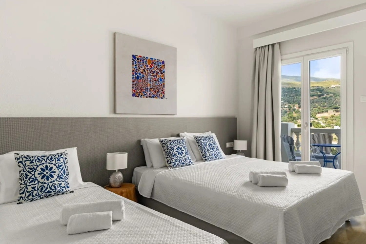 Superior Triple room with sea view