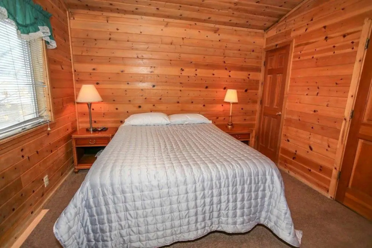 Lakeview Lodge #984 D