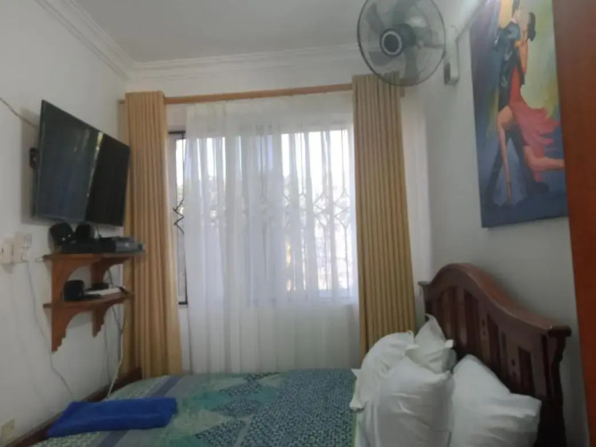 B2 Royal palm Mtwapa studio
