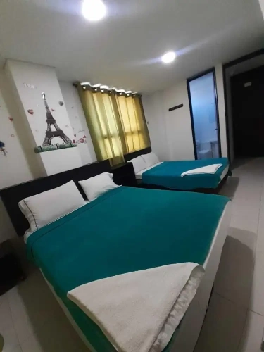 Standard Triple room