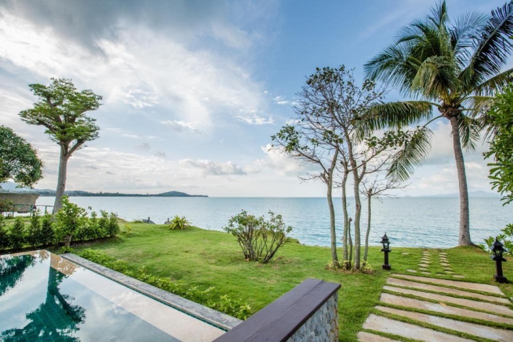 2 Bedrooms Villa