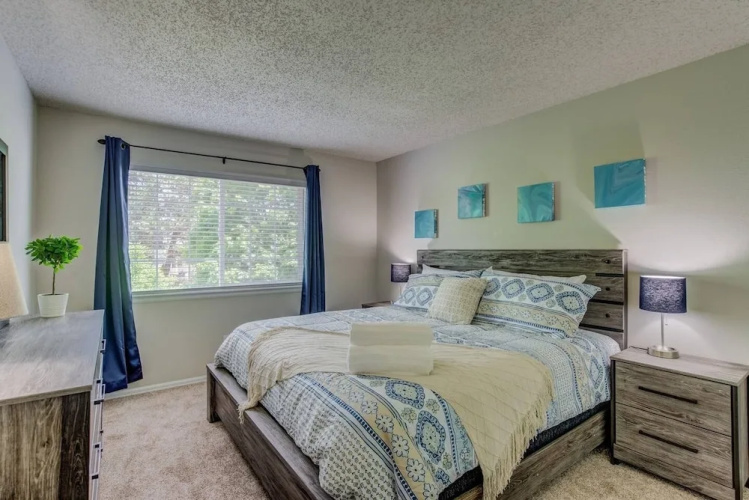 4BR AF Academyw/hot Tub & Firepit