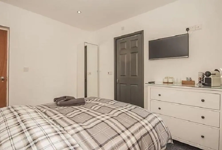 Feather Bed Cottage B&B