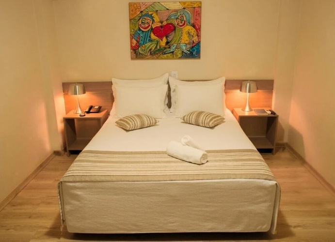 Beno'S Hotel