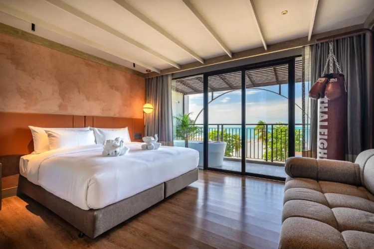 Deluxe Double room with balcony