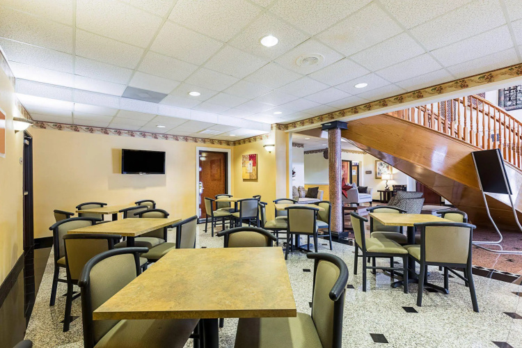 Comfort Suites near Texas Medical Center – NRG Stadium photo 21