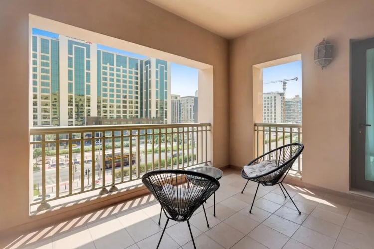 StoneTree - Golden Mile 5 2BR - Beach Access