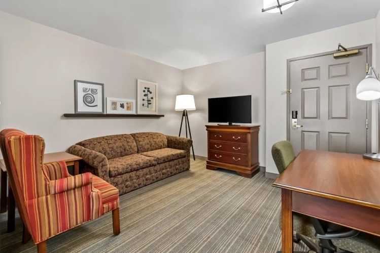 1 Bedroom Suite