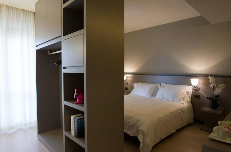 Zara Rooms & Suites