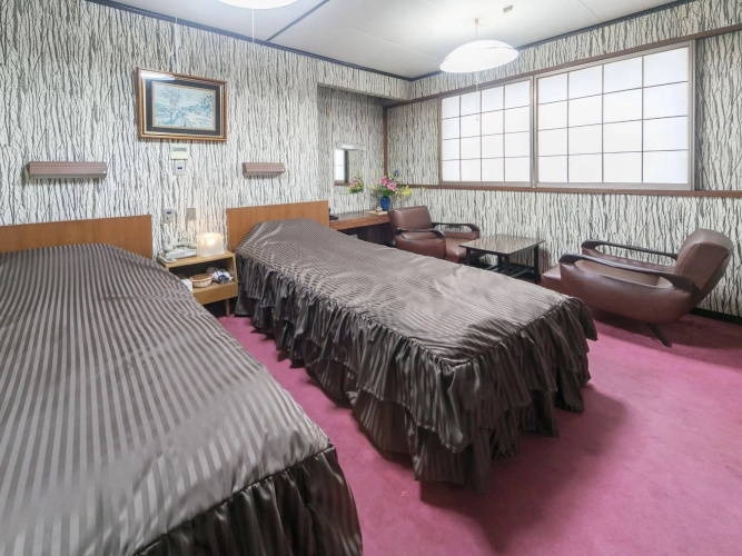 Riverside Hotel Shoei