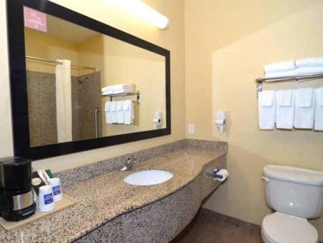 1 Bedroom Double Suite