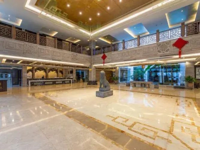 Garden Hotel