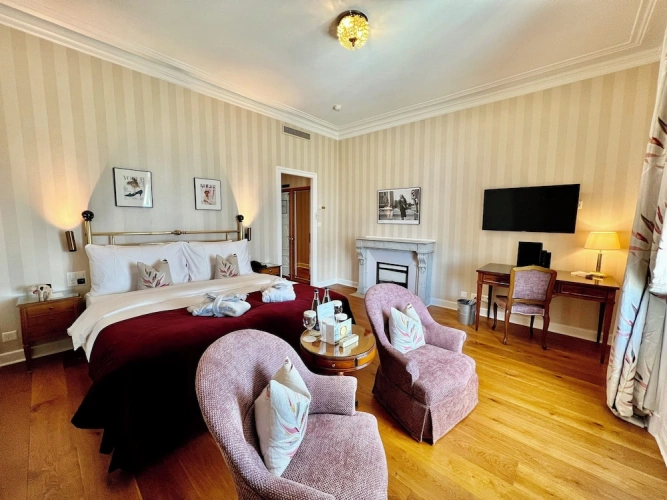 Deluxe room