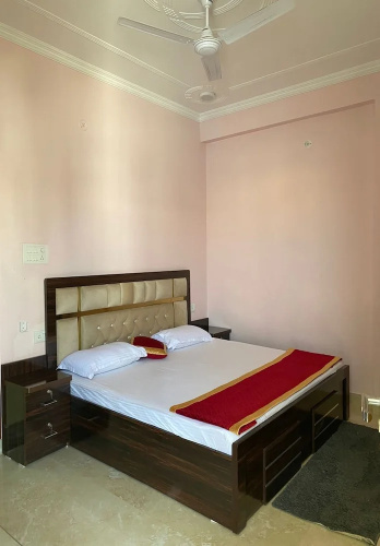 Shri Ram Paying Guest House