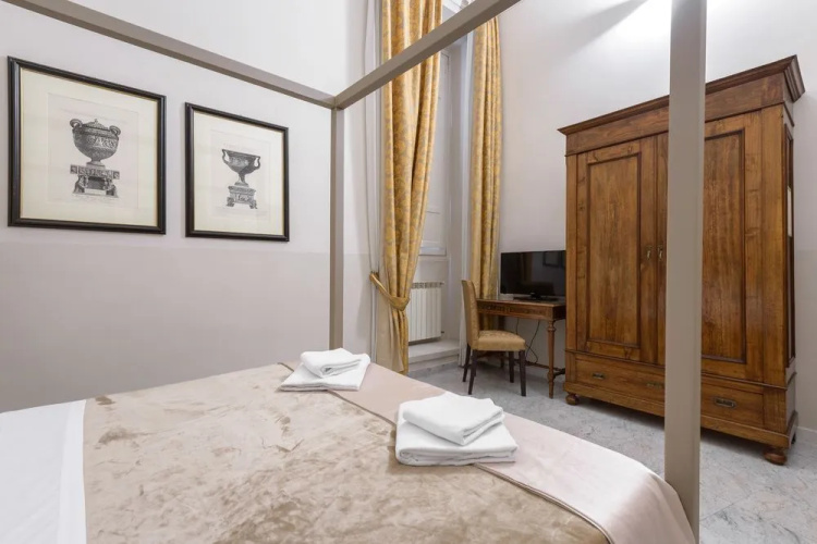 Travel & Stay - Navona 3