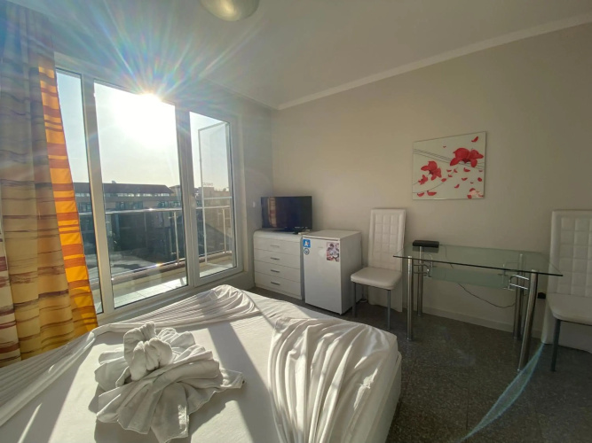 Private Cozy Studio Admiral Plaza C52