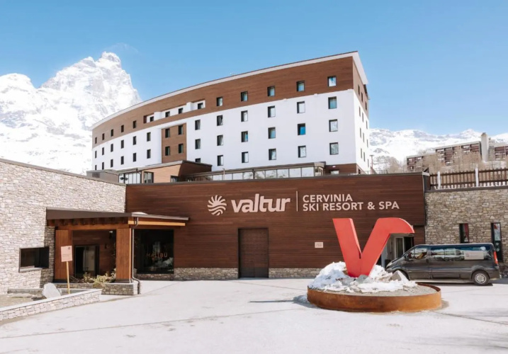 Valtur Cervinia Cristallo Ski Resort - Zermatt